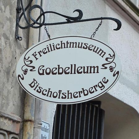 Altstadthotel Zum Goldenen Anker Lübeck Exterior foto